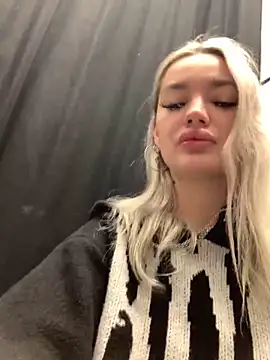 Sextazy online show from December 2024 01:22:01 PM