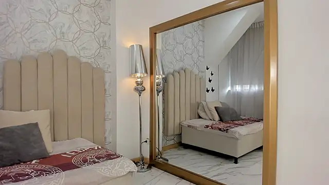 SofiaRios04 online show from February 2025 12:26:02 PM