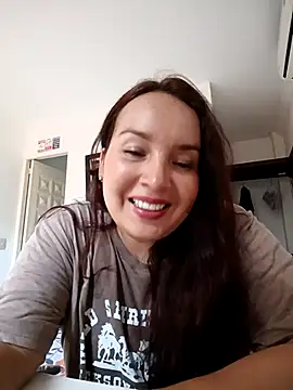 Snapshot of allison-dreams chatting on September 2025 04:23:02 PM allison-dreams online show from September 2025 04:23:02 PM