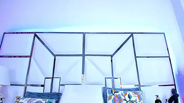 Snapshot of RileySweett chatting on February 2025 11:30:01 AM RileySweett online show from February 2025 11:30:01 AM