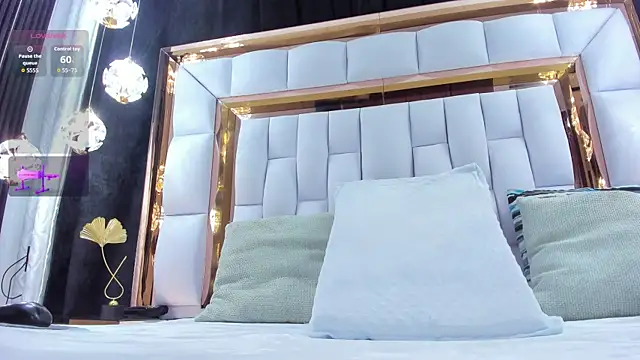 Snapshot of RileySweett chatting on December 2025 11:51:01 AM RileySweett online show from December 2025 11:51:01 AM