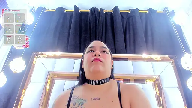 Snapshot of RileySweett chatting on January 2026 11:45:02 AM RileySweett online show from January 2026 11:45:02 AM