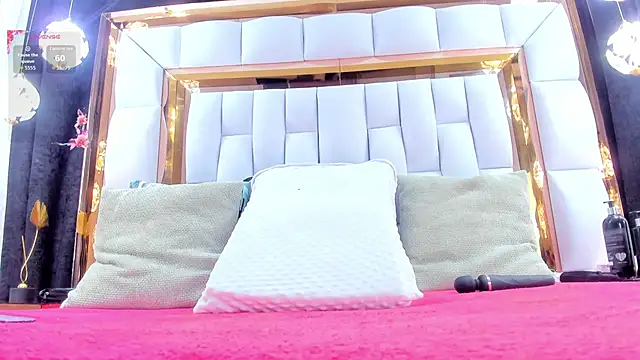 Snapshot of RileySweett chatting on January 2026 11:48:02 AM RileySweett online show from January 2026 11:48:02 AM