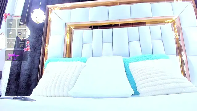 Snapshot of RileySweett chatting on February 2026 11:53:02 AM RileySweett online show from February 2026 11:53:02 AM