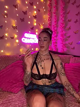 Chachou000 online show from March 2025 09:58:01 PM