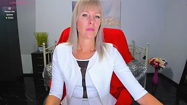 Anita Tayson online show from October 2025 06:09:01 AM