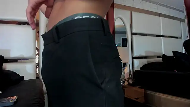 ALAN SANTHOS online show from September 2025 03:52:02 AM