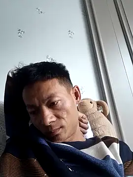 Snapshot of Xpj123 chatting on October 2025 06:35:02 AM Xpj123 online show from October 2025 06:35:02 AM