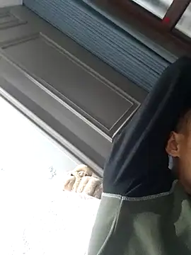 Snapshot of Xpj123 chatting on October 2025 02:38:01 PM Xpj123 online show from October 2025 02:38:01 PM