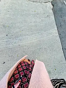 Snapshot of Ina_HotX chatting on December 2024 01:28:01 PM Ina HotX online show from December 2024 01:28:01 PM