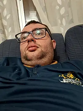 Javier bear online show from January 2026 09:50:01 PM