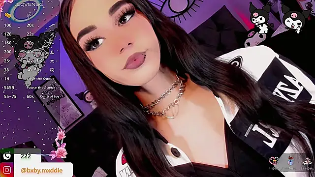 kimMaddiee online show from October 2025 05:57:02 AM