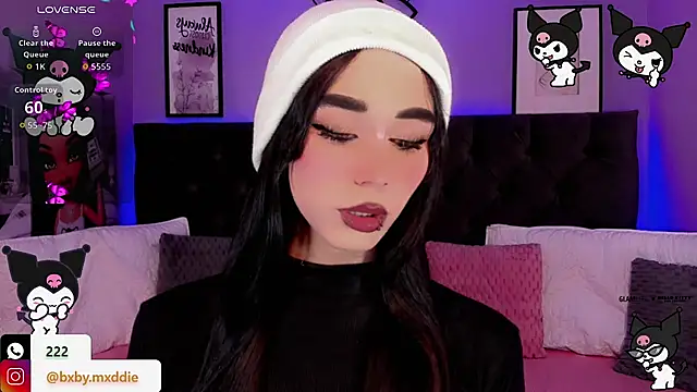 kimMaddiee online show from October 2025 06:46:02 AM