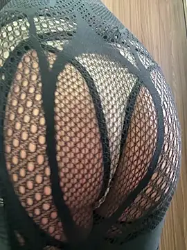 AlvaSmallCook online show from November 2025 04:30:01 PM