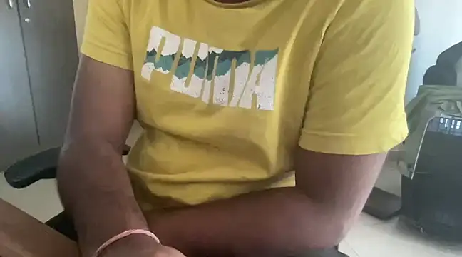 Snapshot of dhruv-sluppy chatting on January 2025 07:14:01 AM dhruv-sluppy online show from January 2025 07:14:01 AM