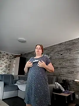 Lady nice cat online show from March 2026 03:19:01 AM