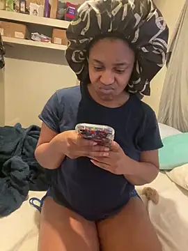 Snapshot of Galaxybabe23 chatting on March 2025 01:17:02 AM Galaxybabe23 online show from March 2025 01:17:02 AM