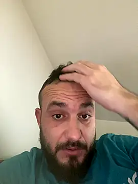 Snapshot of cosmin9000 chatting on November 2025 10:36:02 AM cosmin9000 online show from November 2025 10:36:02 AM