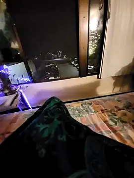 jbonz online show from October 2025 09:06:02 AM