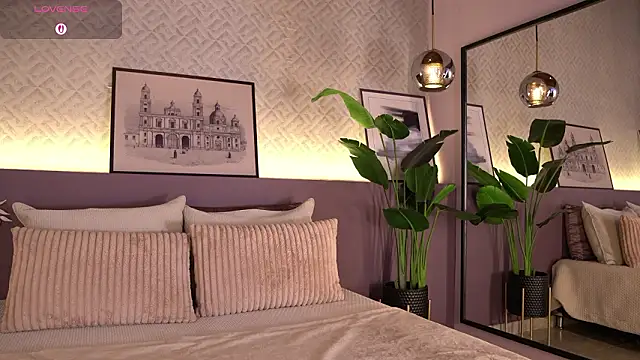 ElleDiane online show from January 2026 10:13:01 PM