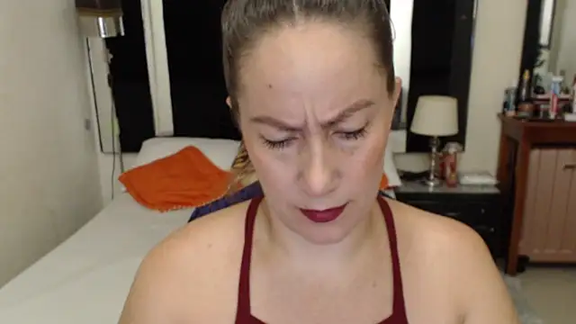 CATRINA-83 online show from November 2025 01:14:02 PM