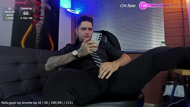 Snapshot of Nicolas_Fellener chatting on January 2025 05:10:02 AM Nicolas Fellener online show from January 2025 05:10:02 AM