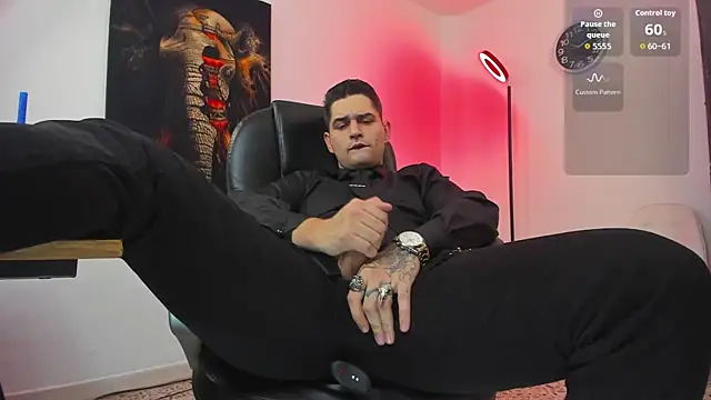 Snapshot of Nicolas_Fellener chatting on October 2025 04:11:01 AM Nicolas Fellener online show from October 2025 04:11:01 AM