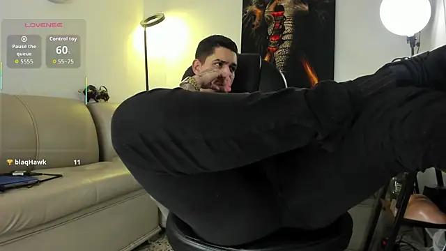 Nicolas Fellener online show from January 2026 04:48:02 AM