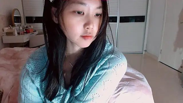 -Lucky Girl online show from December 2025 05:49:01 AM