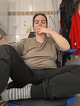 Jassiundich2 online show from January 2026 09:52:02 PM