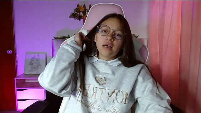 SamanthaRoldaan online show from February 2025 08:45:01 PM