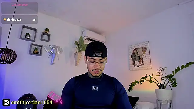 JordanSmiith  online show from March 2025 11:54:02 PM