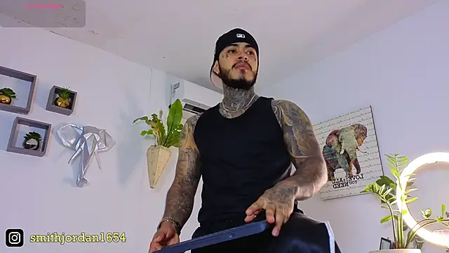 JordanSmiith  online show from September 2025 09:06:02 PM