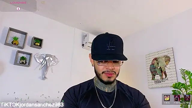 JordanSmiith  online show from February 2026 08:38:01 PM