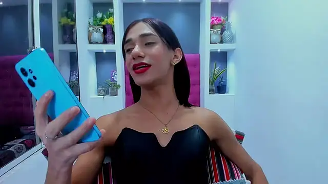 KatrinaQueen1 online show from February 2025 06:15:01 AM