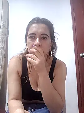 Snapshot of mademonsexy chatting on February 2025 10:49:02 PM mademonsexy online show from February 2025 10:49:02 PM