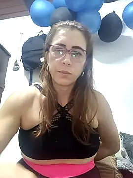 Snapshot of mademonsexy chatting on September 2025 03:51:01 AM mademonsexy online show from September 2025 03:51:01 AM