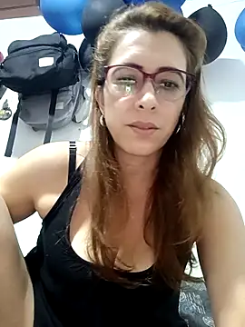 Snapshot of mademonsexy chatting on September 2025 03:41:01 AM mademonsexy online show from September 2025 03:41:01 AM