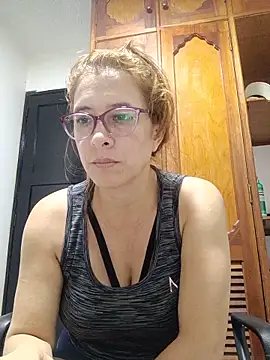 Snapshot of mademonsexy chatting on May 2026 12:52:02 AM mademonsexy online show from May 2026 12:52:02 AM