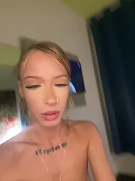 Snapshot of Leyladieistso47 chatting on January 2025 10:51:01 PM Leyladieistso47 online show from January 2025 10:51:01 PM