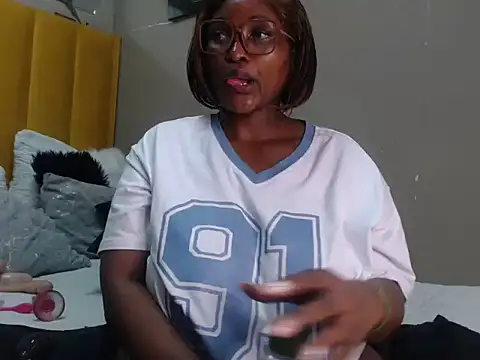 Bustygoddess32 online show from March 2025 03:48:02 AM