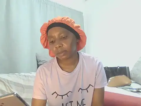 Sexxybella27 online show from February 2026 07:22:01 PM