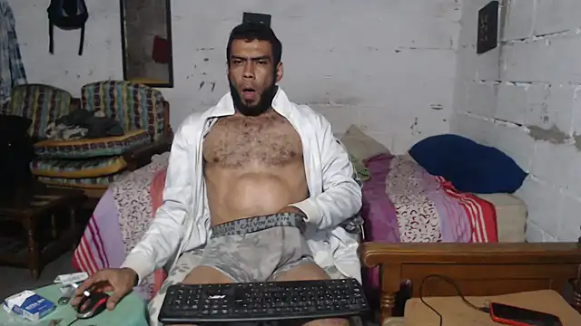 erik alexander online show from December 2025 04:43:01 AM