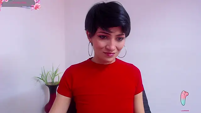 Hannaaaa   online show from December 2024 02:12:01 PM
