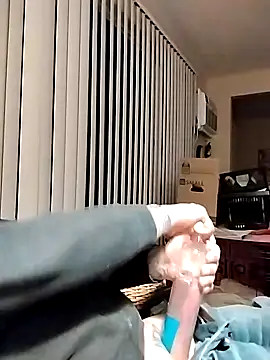 fukurbutt online show from December 2024 07:54:02 AM