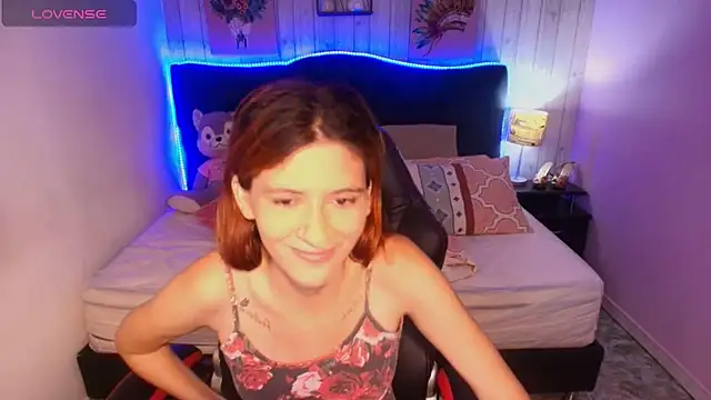 julieth love  online show from May 2026 04:02:02 PM