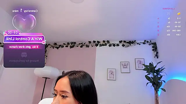 Snapshot of Kim_ev chatting on December 2024 11:45:01 AM Kim ev online show from December 2024 11:45:01 AM