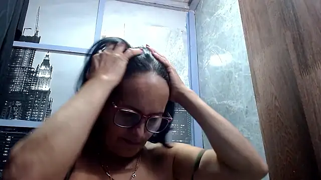 Nastylatinaxxx online show from January 2026 11:10:01 PM