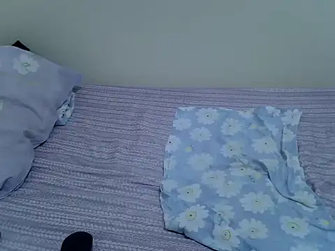 pretty leila2 online show from December 2025 06:52:02 AM