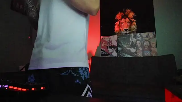 Sisoyalejo420 online show from February 2026 03:59:01 AM